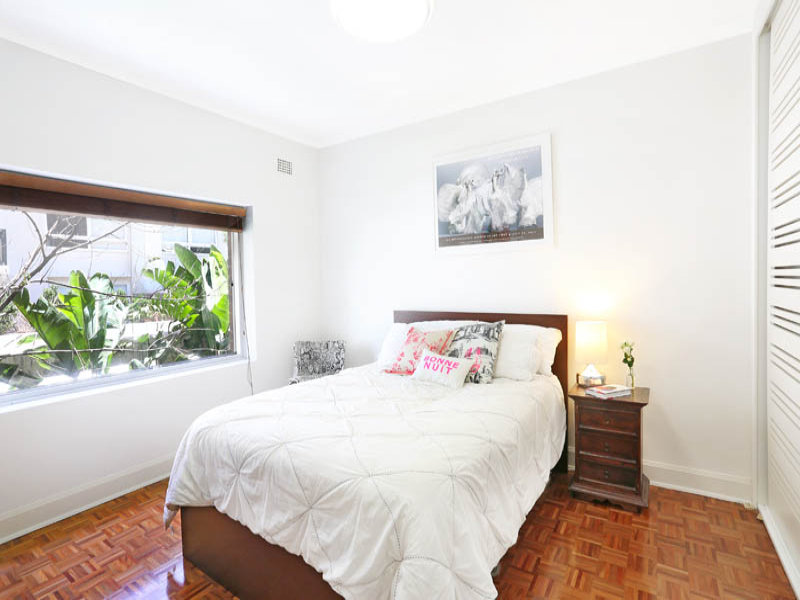 Buyers Agent Purchase – Elizabeth Bay, Sydney - Bedroom