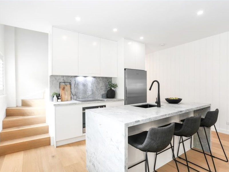Buyers Agent Purchase – Warners Ave, North Bondi, Sydney - Kitchen