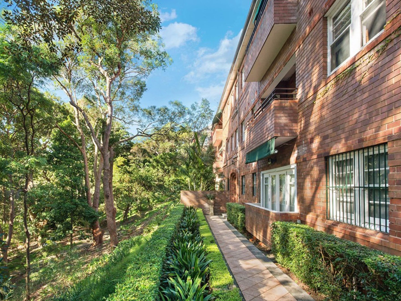 Buyers Agent Purchase – Woollahra, Sydney - Walkway