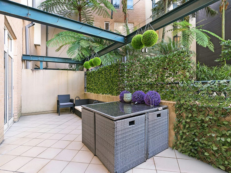 Buyers Agent Purchase – Apartment in Edgecliff, Sydney - Courtyard