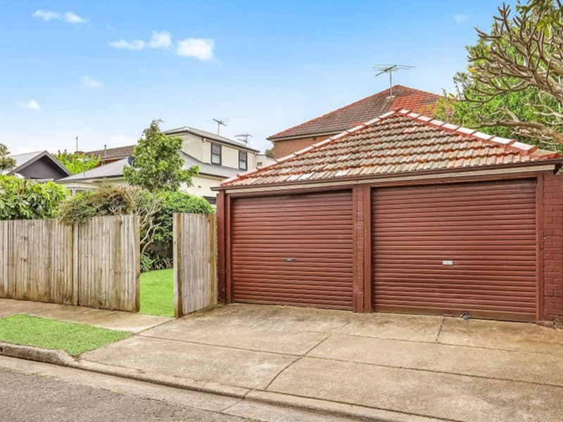 Buyers Agent Purchase – Brae St, Bronte, Sydney - Garage
