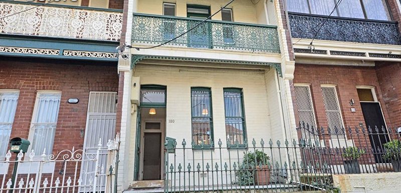 Renovation PurRenovation Purchase in Eastern Suburbs, Sydney - Junction Before