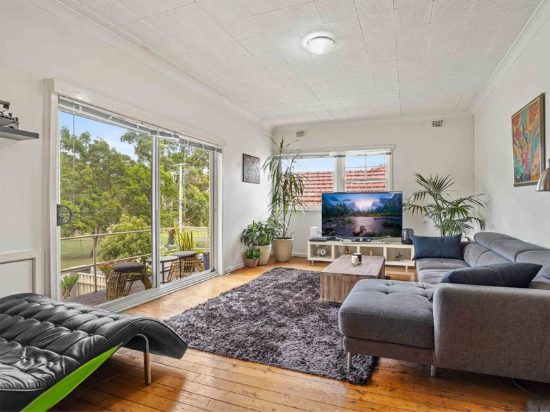 buyers agent purchase inner west home buyer-lounge