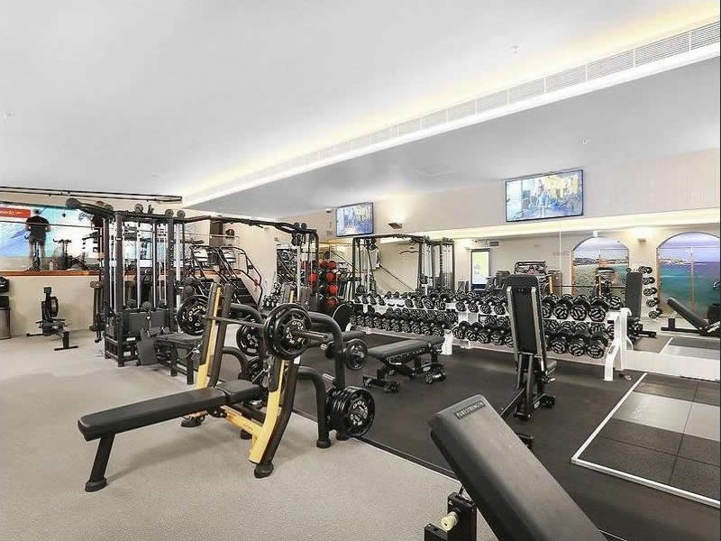 Bondi Beach Auction Bidding - Gym