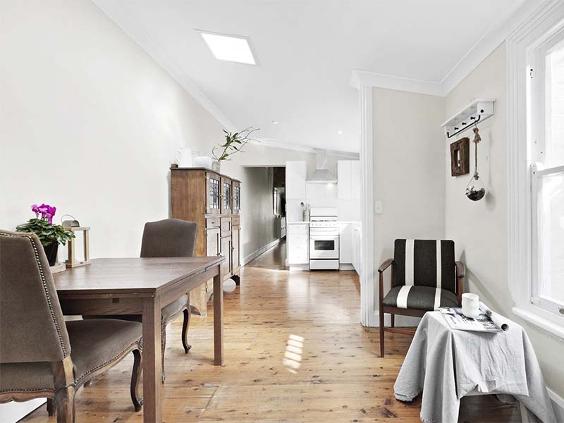 Inner City Auction Bidding - Living
